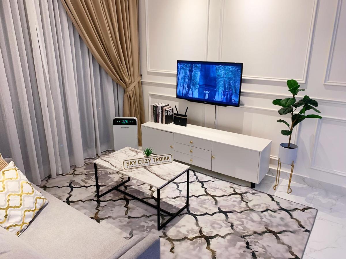 Sky Cozy Troika Residence, 1 Bedroom 4-6 Pax, 2 Bedrooms 6-8 Pax, Pool Vew, Sky & City View, Free Parking, Pool, Unlimited Wifi & Netflix Kota Bharu Extérieur photo