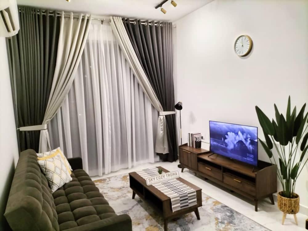 Sky Cozy Troika Residence, 1 Bedroom 4-6 Pax, 2 Bedrooms 6-8 Pax, Pool Vew, Sky & City View, Free Parking, Pool, Unlimited Wifi & Netflix Kota Bharu Extérieur photo